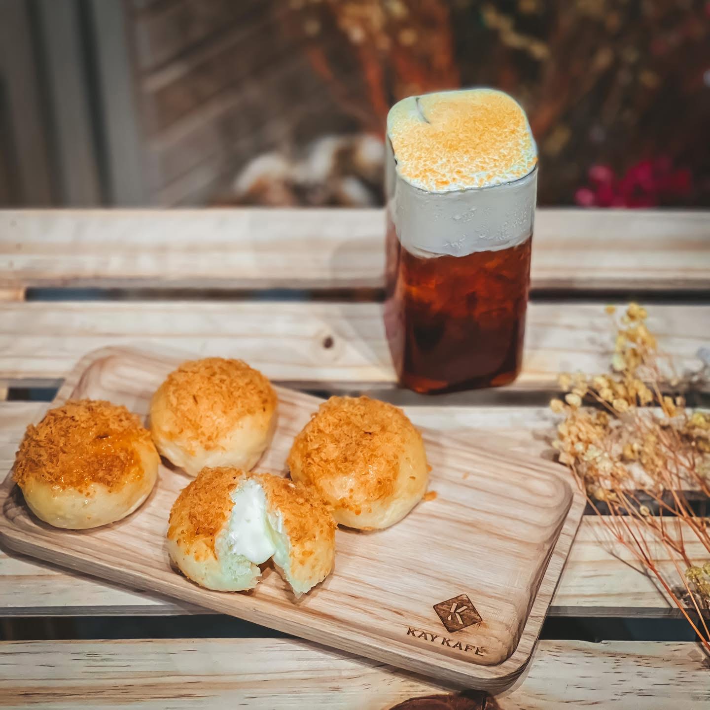 Cheese Bơ Tỏi